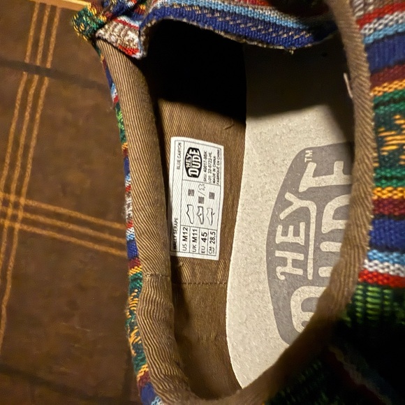 Hey dude shoes Wally style size 12 like new condition - Picture 3 of 3